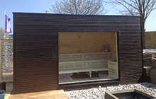 Sauna extérieur design cubique